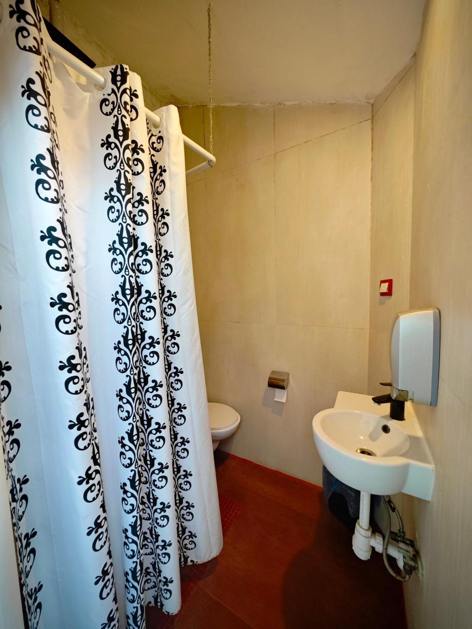 Apartamenty Hoza Attic Studio Varsovia Habitación foto