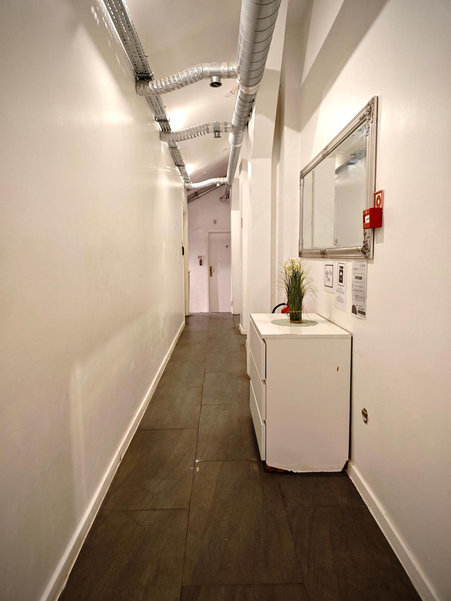 Apartamenty Hoza Attic Studio Varsovia Exterior foto