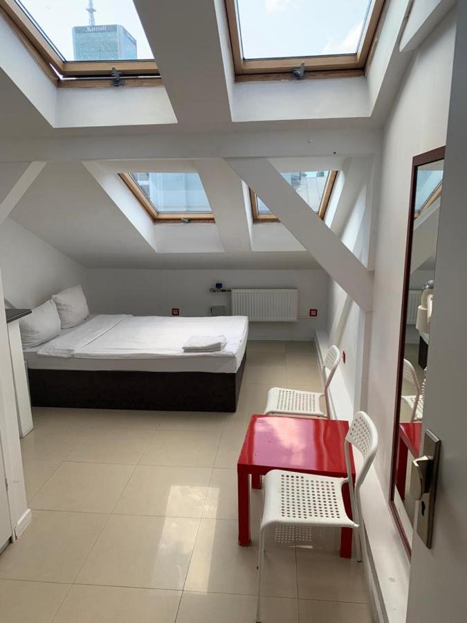 Apartamenty Hoza Attic Studio Varsovia Exterior foto